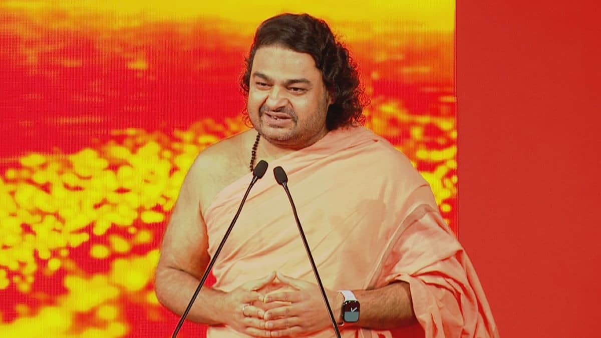 Sanatan Sammelan: ‘जाति जीत गई, तो भारत हार जाएगा...’, रिपब्लिक के सनातन सम्मेलन में स्वामी दीपांकर महाराज ने ऐसा क्यों कहा?