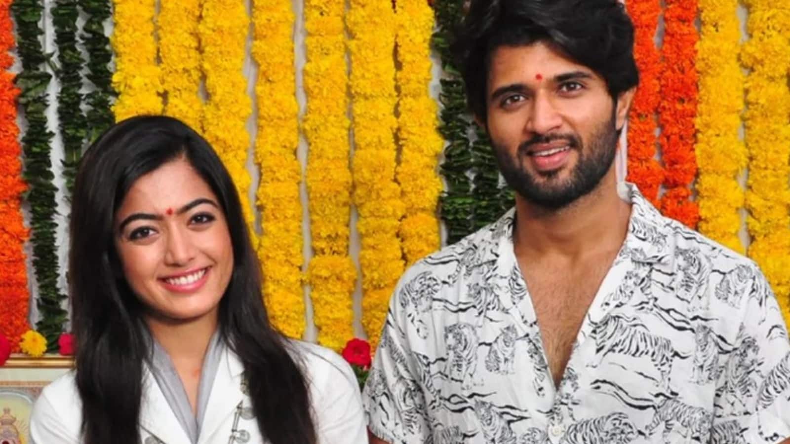 Rashmika-Vijay: शादी के बाद ग्रैंड रिसेप्शन देंगे रश्मिका मंदाना-विजय देवरकोंडा, सितारों का लगेगा मेला!