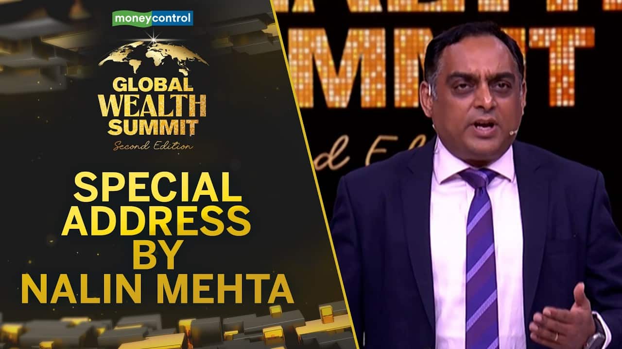 कार्यक्रम में नलिन मेहता का विशेष संबोधन