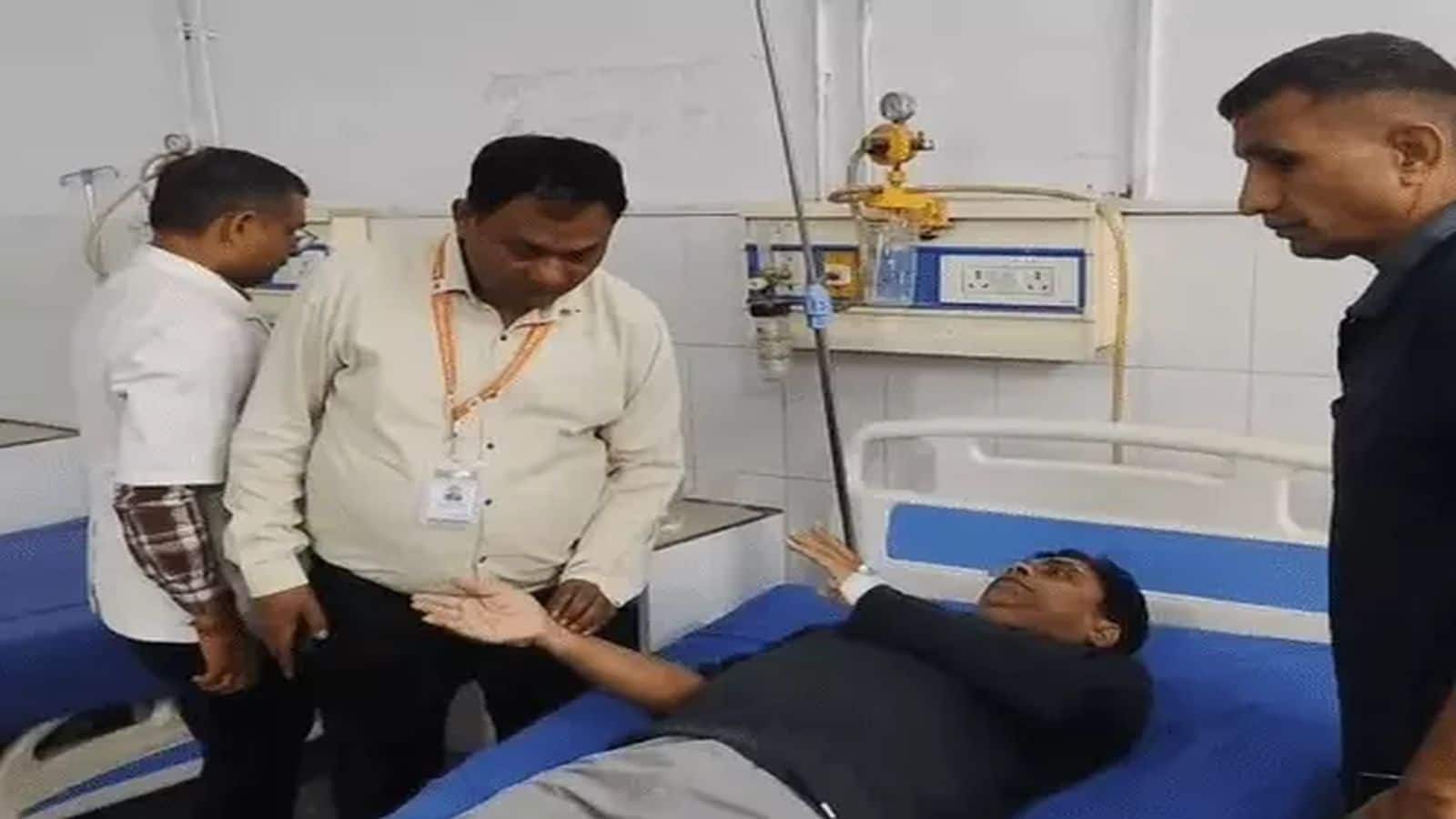 UP News: यूपी के बागपत और बिजनौर में कुट्टू के आटा का कहर! फलाहार खाने से ADM समेत 50 लोग बीमार