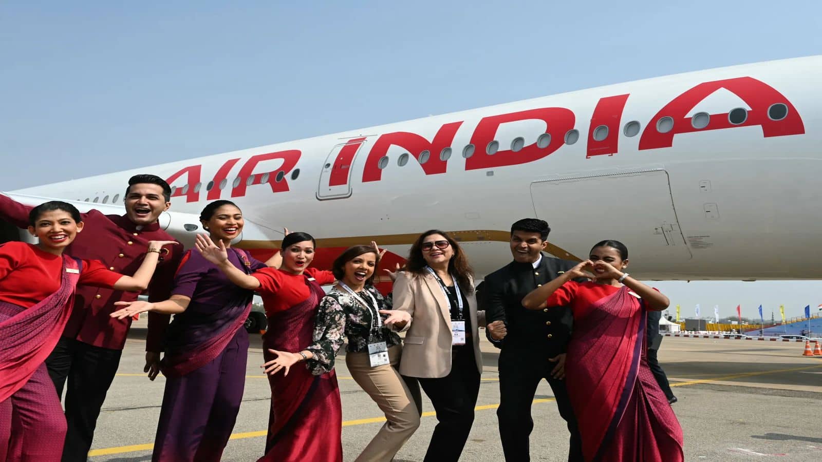 Air India में 'ट्रैवल पॉलिसी' का भारी दुरुपयोग! 4,000 से अधिक एयर इंडिया कर्मचारियों के खिलाफ कार्रवाई
