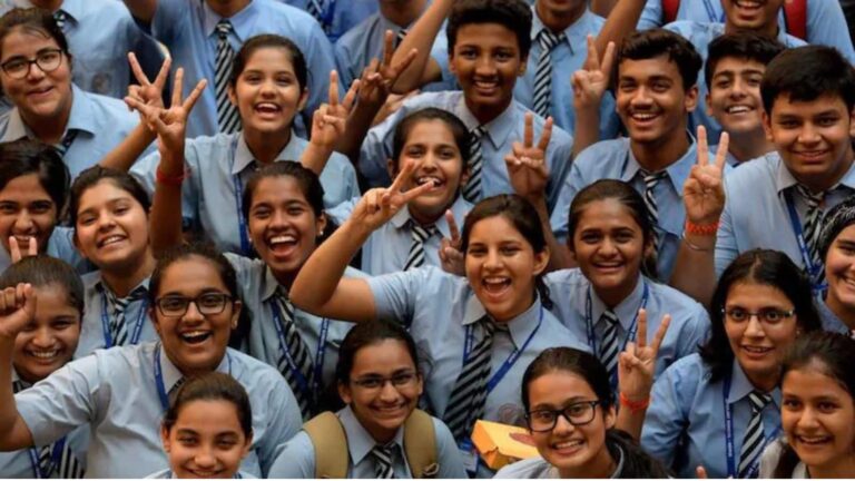 Bihar Board 10th Topper List 2026: बिहार बोर्ड मैट्रिक रिजल्ट आउट, साथ में जारी हुई टॉपर्स की पूरी लिस्ट, जानें किसने मारी बाजी
