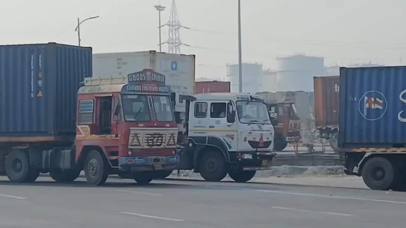 Middle East War Impact: मुंबई पोर्ट पर फंसा हजारों टन कृषि उत्पाद, टेंशन में किसान और निर्यातक