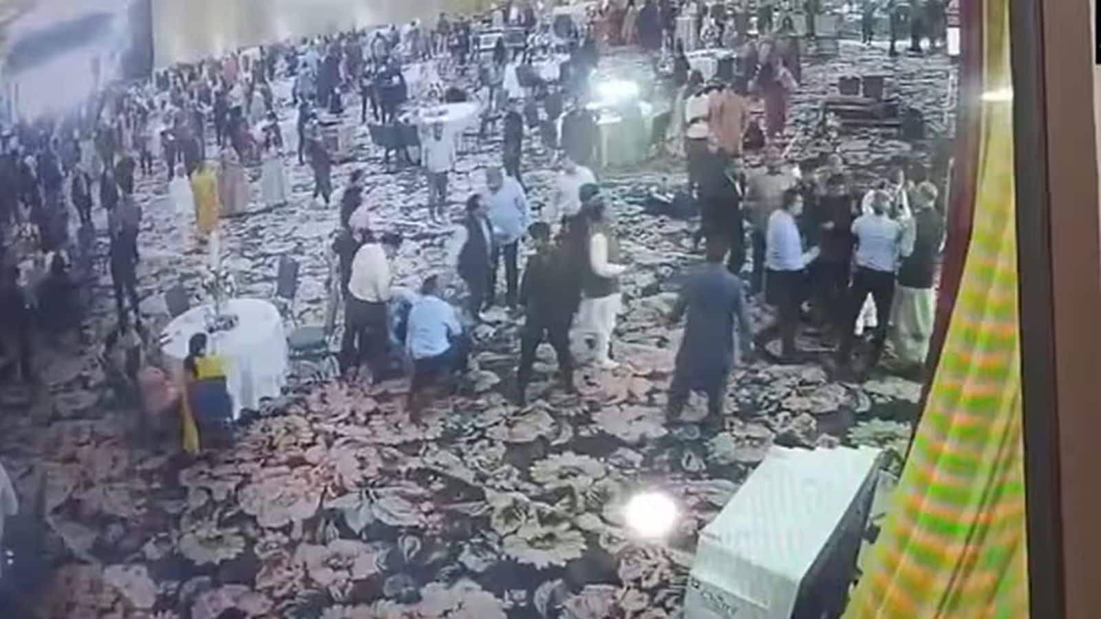 Farooq Abdullah Firing: जम्मू में NC चीफ फारूक अब्दुल्ला पर फायरिंग! J&K के डिप्टी CM सुरिंदर चौधरी भी मौजूद, बाल-बाल बचे