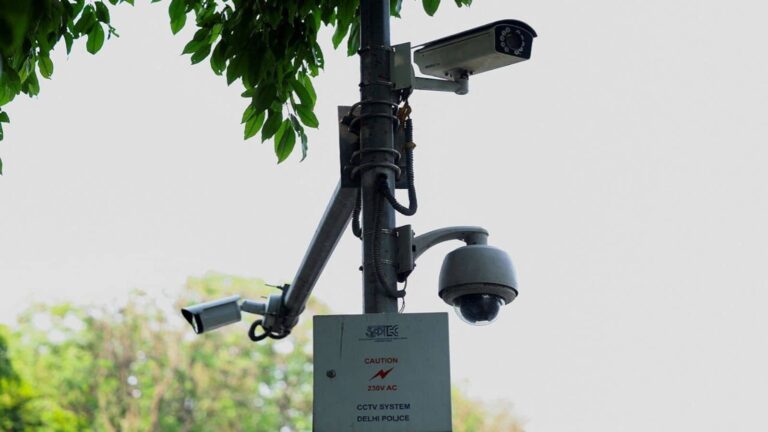 चीनी डिजिटल CCTV कैमरों पर सरकार का 'स्ट्राइक', 1 अप्रैल से भारत में हो जाएंगे बैन; देसी ब्रांड्स की होगी चांदी