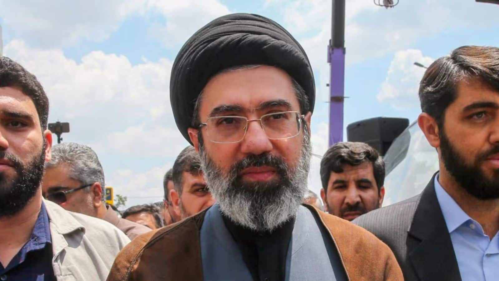 Mojtaba Khamenei: 'जिंदा हैं मोजतबा खामनेई लेकिन गंभीर रूप से है घायल', भारतीय इंटेलिजेंस रिपोर्ट में बड़ा खुलासा