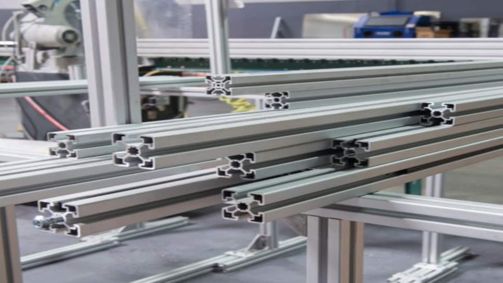 Aluminum Price: एल्युमिनियम की कीमतों में बढ़त जारी, ईरान युद्ध से सप्लाई में रुकावट से मिल रहा सपोर्ट