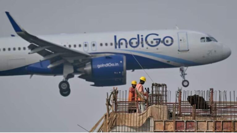 IndiGo Flight: 7 घंटे हवा में रहने के बाद दिल्ली लौटी मैनचेस्टर जा रही इंडिगो की फ्लाइट, मिडिल ईस्ट संकट से दुनियाभर में भारी विमानन संकट