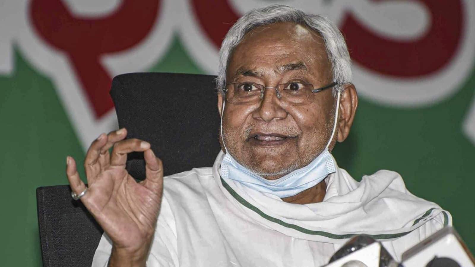 Nitish Kumar: बिहार की सियासत में आज होगा बड़ा उलटफेर! नीतीश कुमार राज्यसभा के लिए भरेंगे पर्चा, कौन होगा बिहार का नया CM?