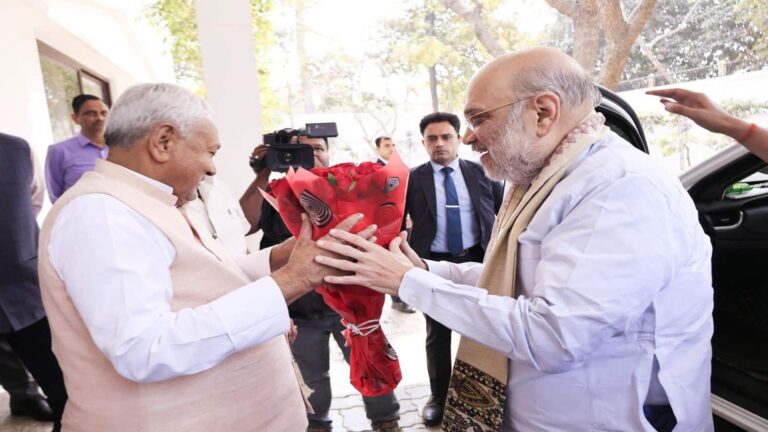 Nitish Kumar Rajya Sabha: 'बिहार CM का नेशनल पॉलिटिक्स में स्वागत है'; अमित शाह ने जमकर की नीतीश कुमार की तारीफ