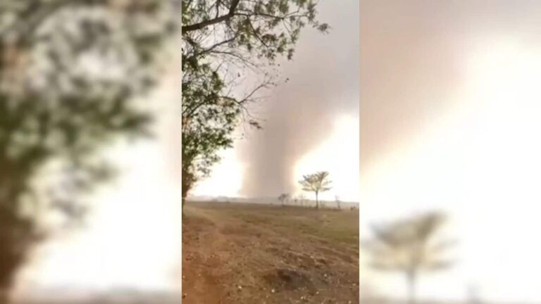 Odisha Tornado: ओडिशा में भीषण तूफान का कहर! 2 लोगों की मौत, दर्जनों गंभीर रूप से घायल, 200 से अधिक घर क्षतिग्रस्त