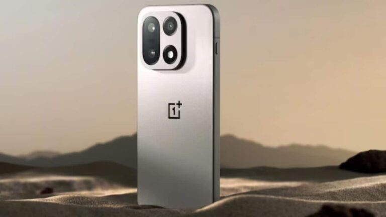लॉन्च से पहले OnePlus 15T के फीचर्स लीक, मिलेगा 50MP कैमरा और पेरिस्कोप लेंस, देखें पूरी डिटेल