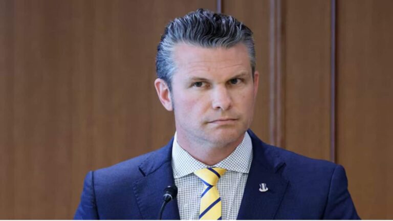 लॉबस्टर, किंग क्रैब से लेकर आईपैड तक, ईरान पर हमले से पहले पेंटागन ने खाने-पीने और विलासिता पर उड़ाए ₹7.8 लाख करोड़