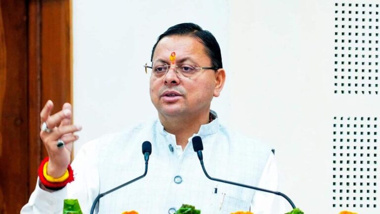 Uttarakhand Cabinet Expansion: उत्तराखंड में पुष्कर सिंह धामी कैबिनेट का विस्तार, देहरादून में 5 नए मंत्रियों ने ली शपथ