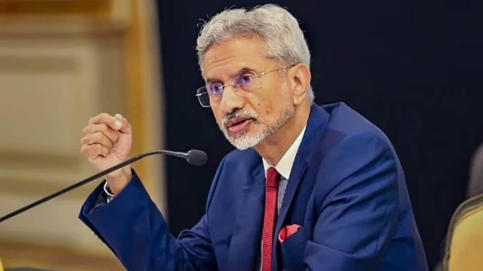 S. Jaishankar: भारतीय जहाजों को होर्मुज स्ट्रेट पार करने के लिए ईरान ने कैसे दी अनुमति? जयशंकर ने बताई पूरी कहानी