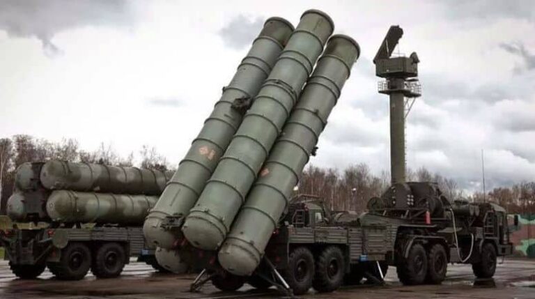 भारत खरीदेगा 5 नए S-400...सैन्य ताकत में होगा इजाफा, 2.38 लाख करोड़ के रक्षा सौदों पर मुहर