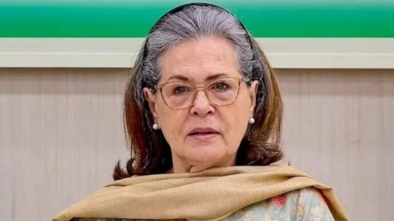 Sonia Gandhi: सोनिया गांधी का केंद्र पर हमला, खामेनेई की हत्या पर चुप्पी को ‘जिम्मेदारी से बचना’ बताया