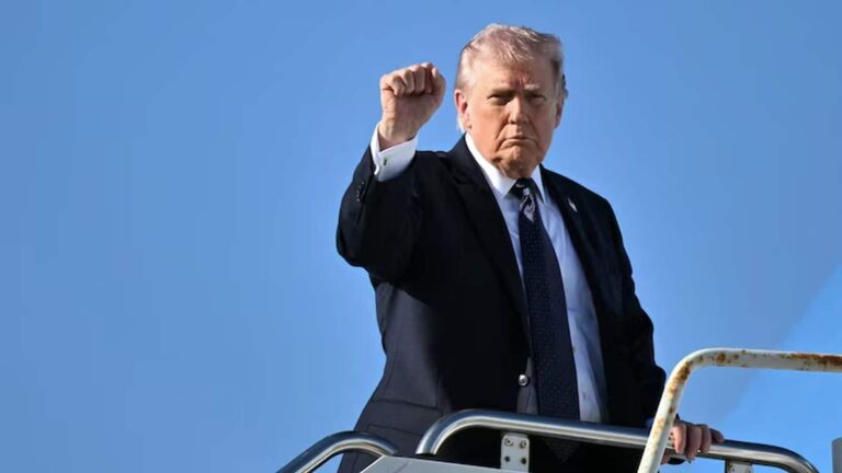 Iran-US War: 'ईरान बातचीत चाहता है, लेकिन अब देर हो चुकी...', जंग के बीच ट्रंप का बड़ा बयान