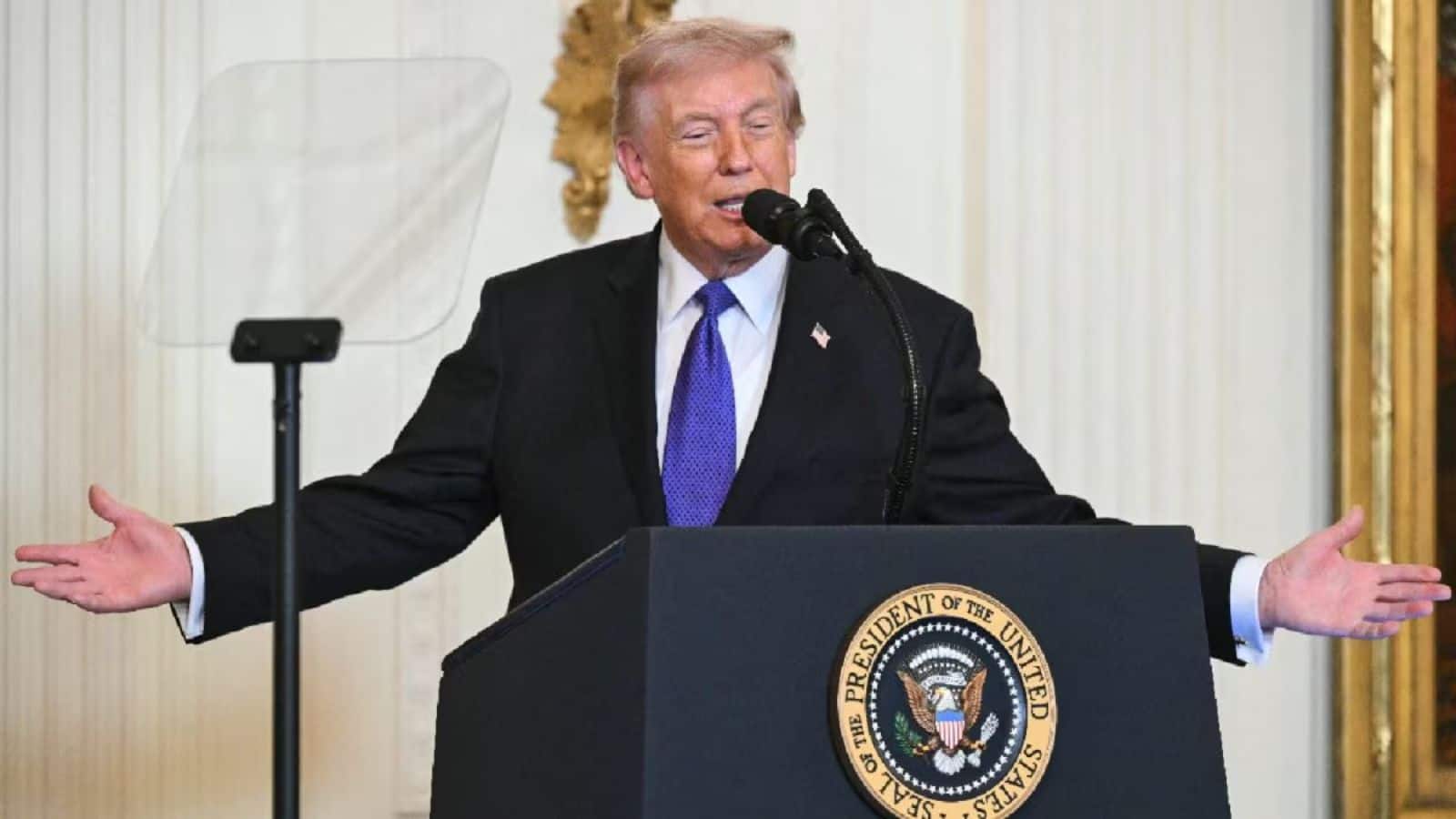 Donald Trump: खाड़ी में जारी भीषण युद्ध के बीच रूस से तेल खरीदेगा भारत! ट्रंप बोले- 'दबाव कम करने के लिए दी 30 दिनों की छूट'