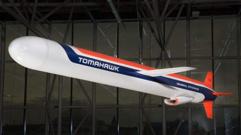 US के पास खत्म हो रहा टॉमहॉक मिसाइलों का स्टॉक? ईरान पर ही दागीं 850, ₹30 करोड़ की एक मिसाइल दो साल में होती है तैयार