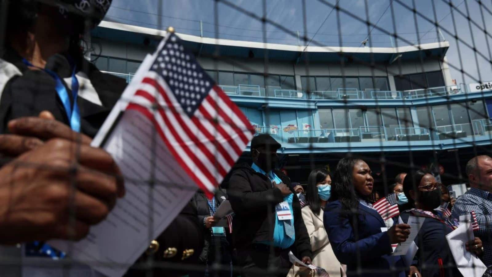 US Advisory: 'तुरंत निकल जाए...', अमेरिका ने खाड़ी के 15 देशों से अपने नागरिकों को फौरन निकलने को कहा