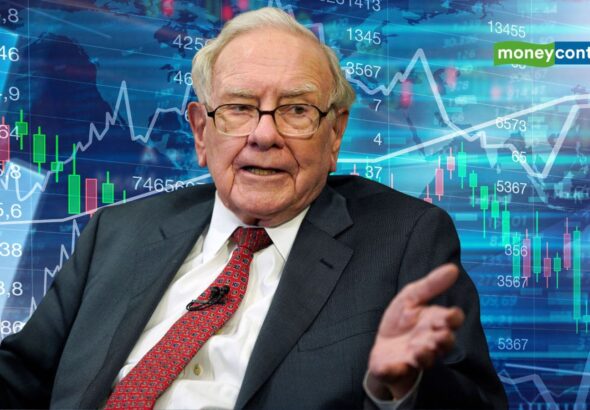 'कैसिनो जैसा हो गया है शेयर बाजार', वॉरेन बफे ने महंगाई और बैंकिंग सिस्टम पर दी चेतावनी