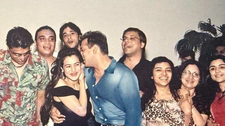 Ameesha Patel: सलमान खान के साथ अमीषा पटेल का 'लॉस एंजिल्स' वाला बर्थडे, एक्ट्रेस ने शेयर कीं अनदेखी और क्यूट थ्रोबैक तस्वीरें