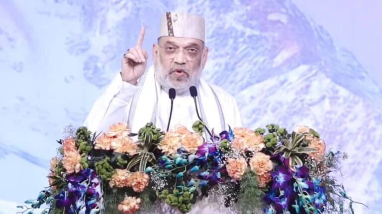 'कांग्रेस और समाजवादी पार्टी ने हमारे युवाओं पर सहन न करने वाला दमन किया था, वो तो अटल बिहारी वाजपेयी...', उत्तराखंड में गरजे अमित शाह