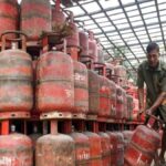 LPG Gas Cylinder Rule: अब तक नहीं आया सिलेंडर? तो जान लीजिए बुकिंग के कितने दिन बाद आपको मिल जाना चाहिए, क्या कहता है नियम