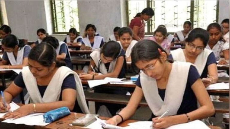 Bihar Board 9th-11th Exam 2026 Dates: 16 और 18 मार्च से शुरू हो रही परीक्षाओं की पूरी डीटेल यहां देखें, दो शिफ्ट में होगी परीक्षा