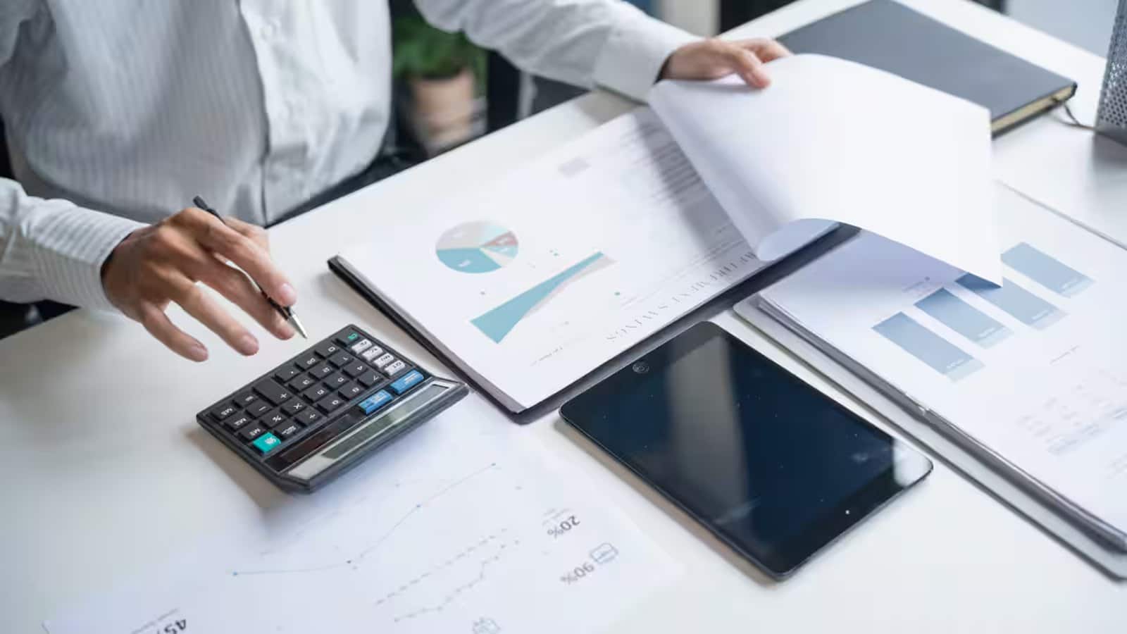 March End Deadline: 31 मार्च से पहले निपटा लें 7 जरूरी टास्क, चूके तो उठाना पड़ सकता है नुकसान