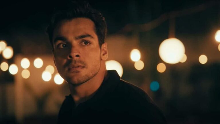 Ashish Chanchlani: आशीष चंचलानी के डायरेक्टोरियल डेब्यू ‘एकाकी’ को मिली शानदार रेटिंग, IMDb पर हासिल की इतनी रेटिंग