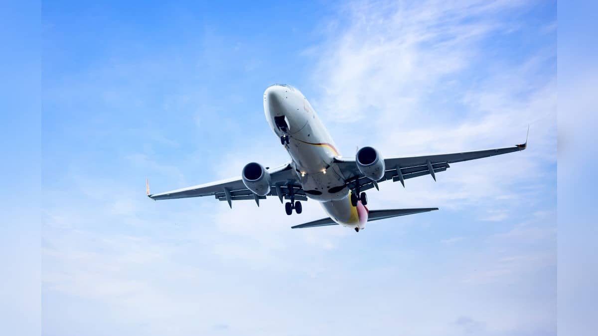 DGCA New Rules: हवाई यात्रियों के लिए खुशखबरी, 20 अप्रैल से 60% सीटें FREE; टिकट भी होगी सस्ती