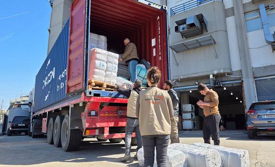 मध्य पूर्व: भीषण संकट के बीच, मानवीय सहायता प्रयासों में तेज़ी