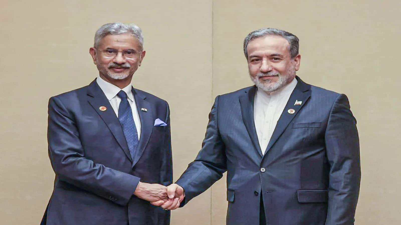 एस. जयशंकर ने ईरानी विदेश मंत्री अराघची से की बात, युद्ध शुरू होने के बाद तीसरी बार किया फोन