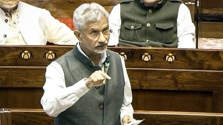 'हमने ईरान छोड़ने के लिए समय रहते आगाह किया,आर्मेनिया के रास्ते भारतीय...', मिडिल ईस्ट में तनाव पर राज्यसभा में बोले एस जयशंकर