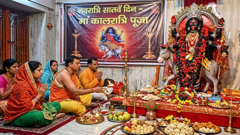 Chaitra Navratri 7th Day: चैत्र नवरात्री का सातवां दिन मां Kalratri को समर्पित, जानें पूजा विधि, मंत्र और मां का प्रिय भोग