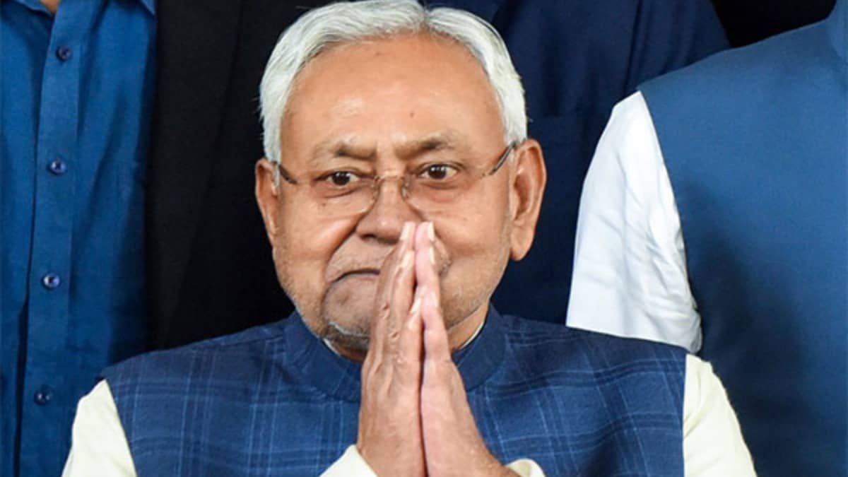 Nitish Kumar Resign: CM नीतीश कुमार ने MLC पद से दिया इस्तीफा, बिहार के अगले मुख्यमंत्री के नाम पर बढ़ी सियासी हलचल