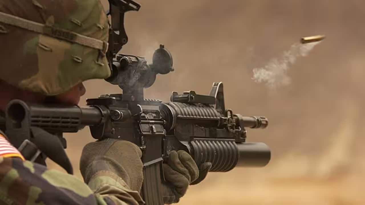 भारत हथियार खरीदने वाला दूसरा सबसे बड़ा देश, हथियारों की रेस में पाकिस्तान को चीन का सहारा