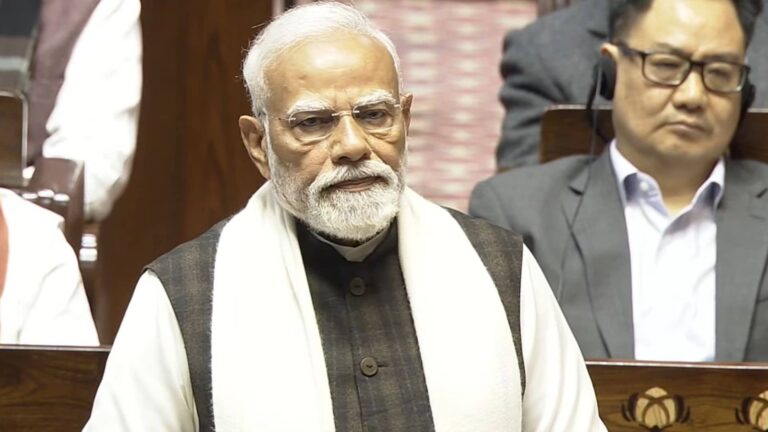 PM Modi: मिडिल ईस्ट तनाव पर आज दोपहर 2 बजे लोकसभा में बोलेंगे पीएम मोदी, कल साढ़े तीन घंटे हुई थी हाईलेवल मीटिंग