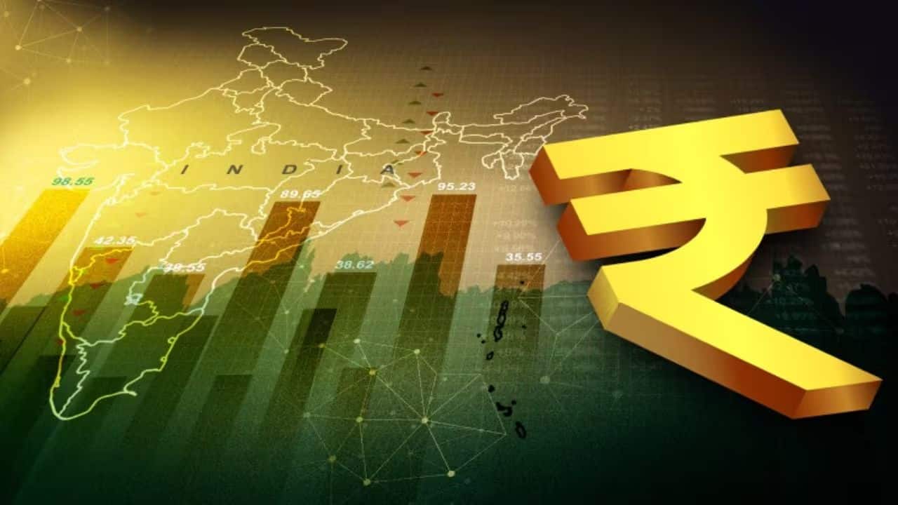 Indian Rupee: डॉलर के मुकाबले  40 पैसे मजबूत हुआ रुपया,  तेल की कीमतों में नरमी का करेंसी पर क्या असर होगा?
