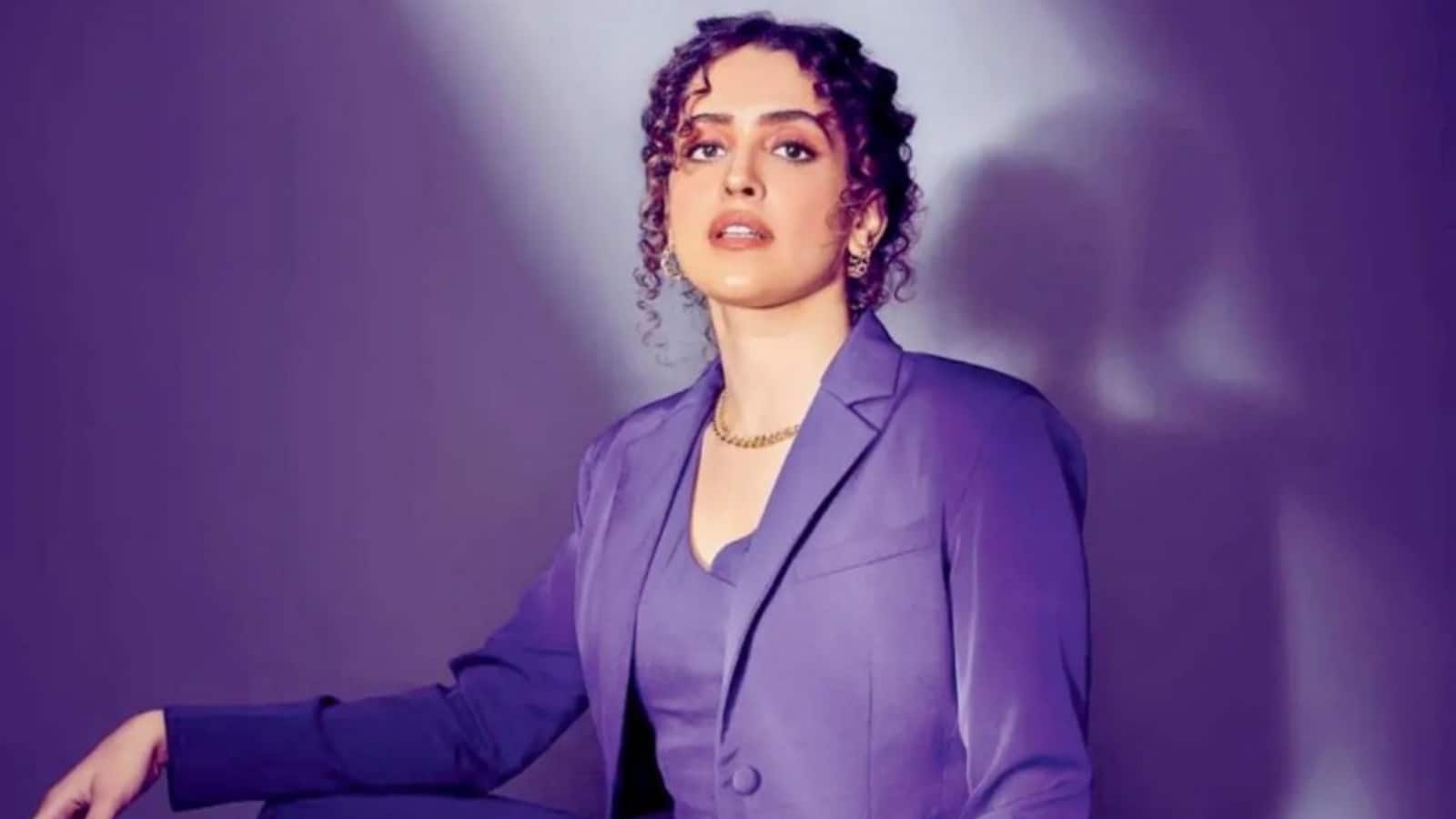 Sanya Malhotra: बॉलीवुड राजनीतिक मामलों पर क्यों चुप्पी साधे रहता है?, इस सवाल का सान्या मल्होत्रा ने दिया करारा जवाब