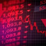 US Markets: अमेरिकी बाजारों में बड़ी गिरावट, Dow Jones 900 प्वाइंट्स फिसला