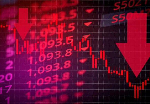 US Markets: अमेरिकी बाजारों में बड़ी गिरावट, Dow Jones 900 प्वाइंट्स फिसला