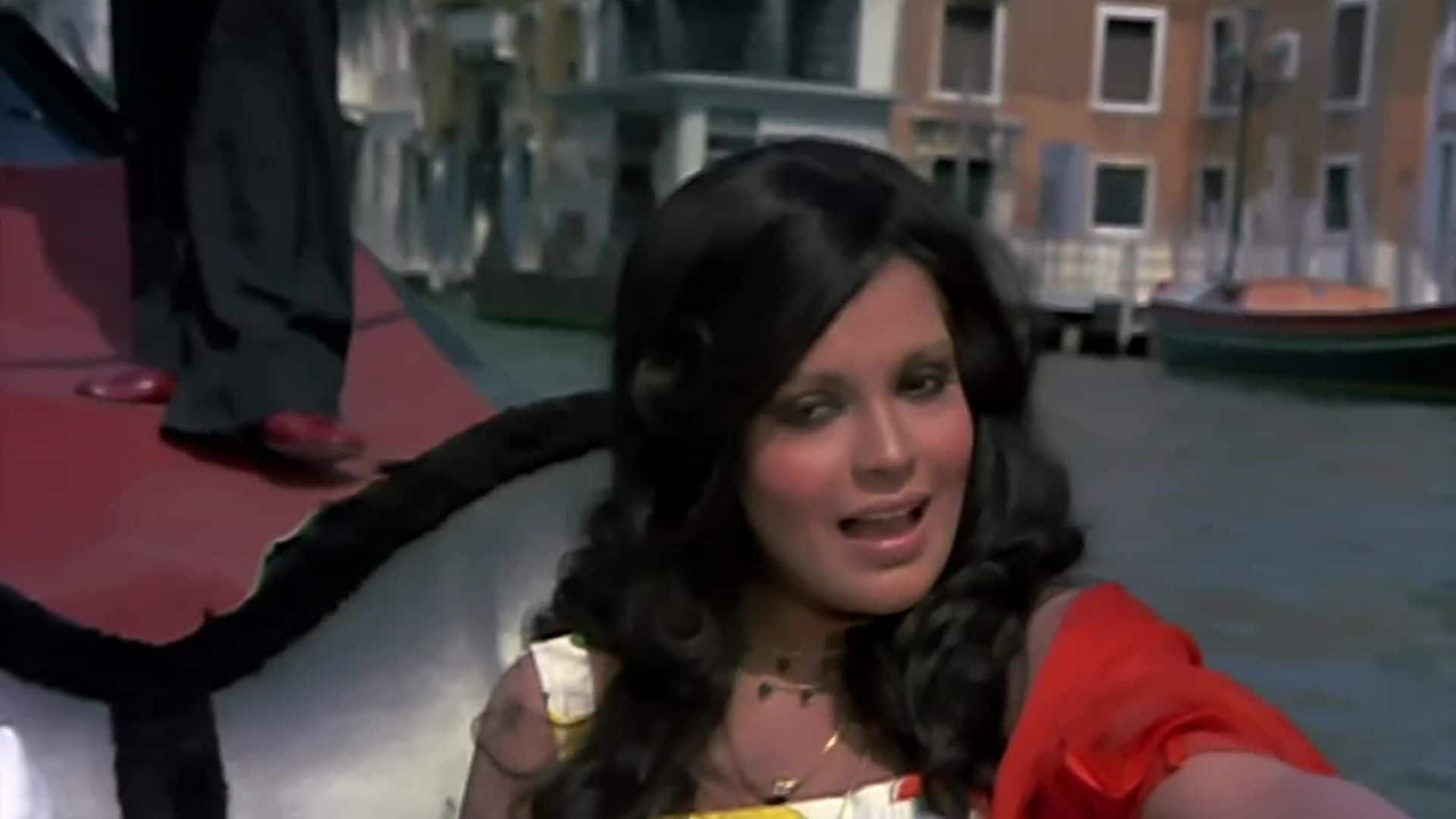Zeenat Aman: "डांस को लेकर आत्मविश्वासी नहीं थी', जीनत अमान ने शेयर किया 'द ग्रेट गैम्बलर' का पुराना वीडियो