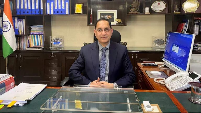 पूरे F&O में नहीं है दिक्कत, F&O बैन के नियमों पर किया जाएगा विचार : SEBI चीफ तुहिन कांत पांडे