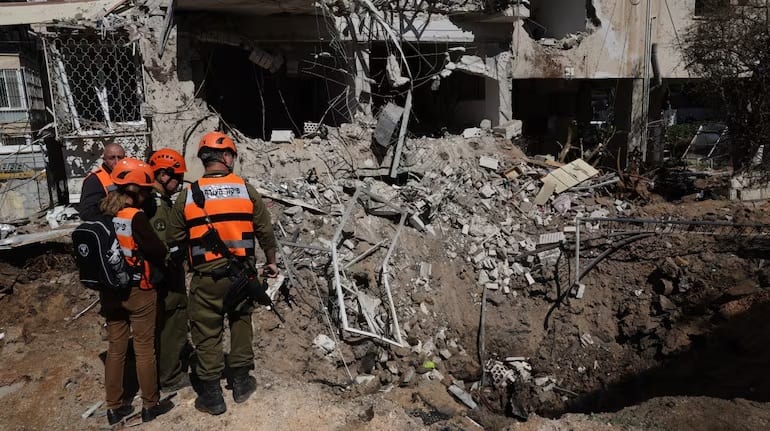 खामेनेई के प्रतिनिधि ने कहा-परमाणु बम बनाने में ईरान की दिलचस्पी नहीं, भारत लड़ाई रोकने में बड़ी भूमिका निभा सकता है