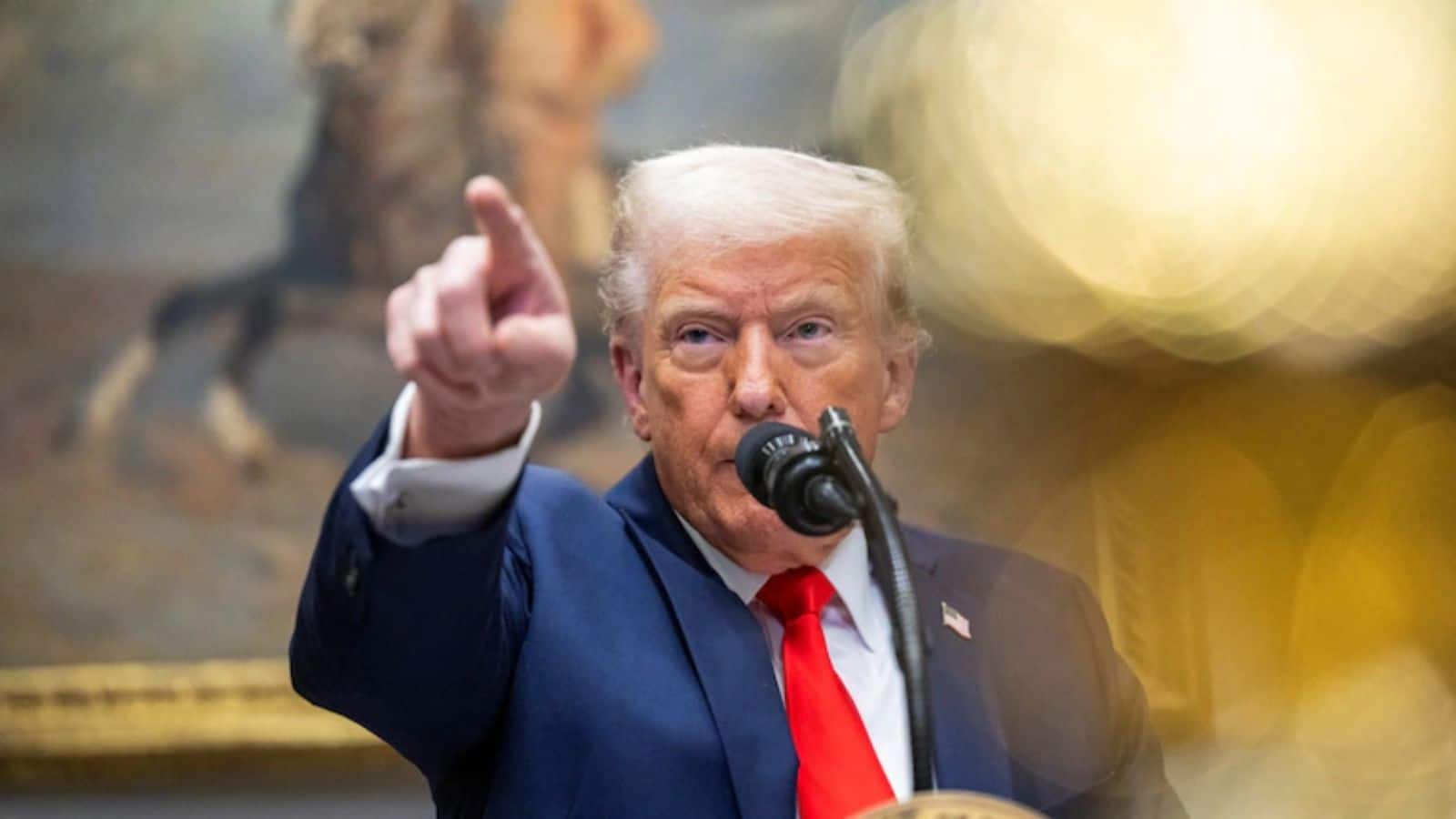 Donald Trump: ट्रंप कर रहे ईरान के खिलाफ समुद्री नाकेबंदी की तैयारी! शांति वार्ता फेल होने के बाद सोशल मीडिया पोस्ट से मची खलबली