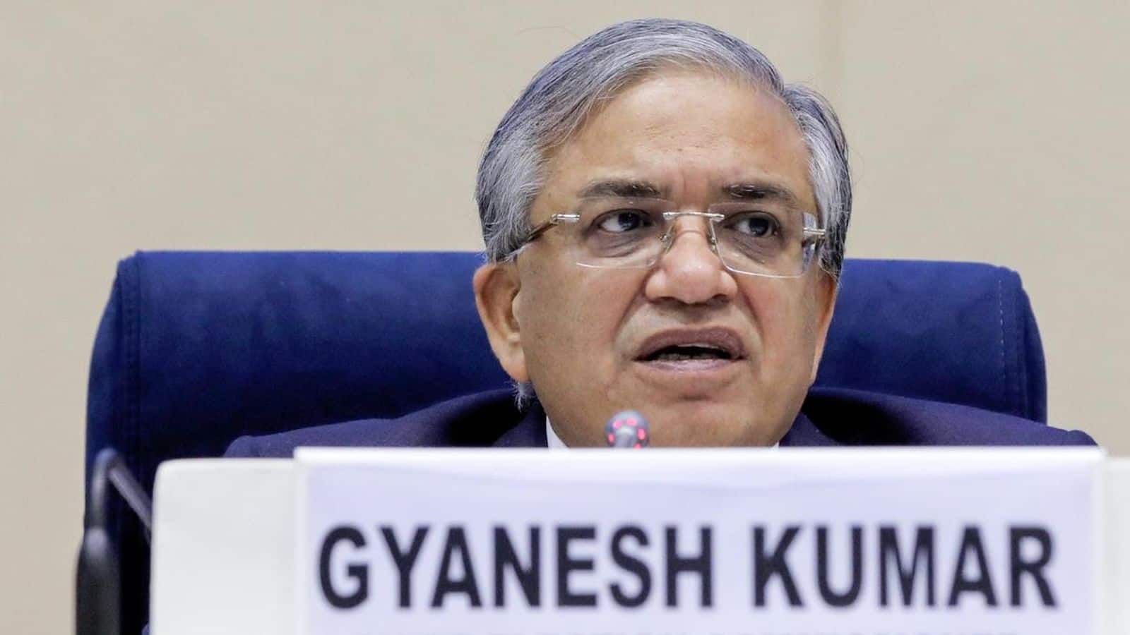 Gyanesh Kumar: CEC को फिर हटाने की कोशिश! ज्ञानेश कुमार के खिलाफ नया नोटिस देने तैयारी में विपक्ष, क्या मिलेगी सफलता?