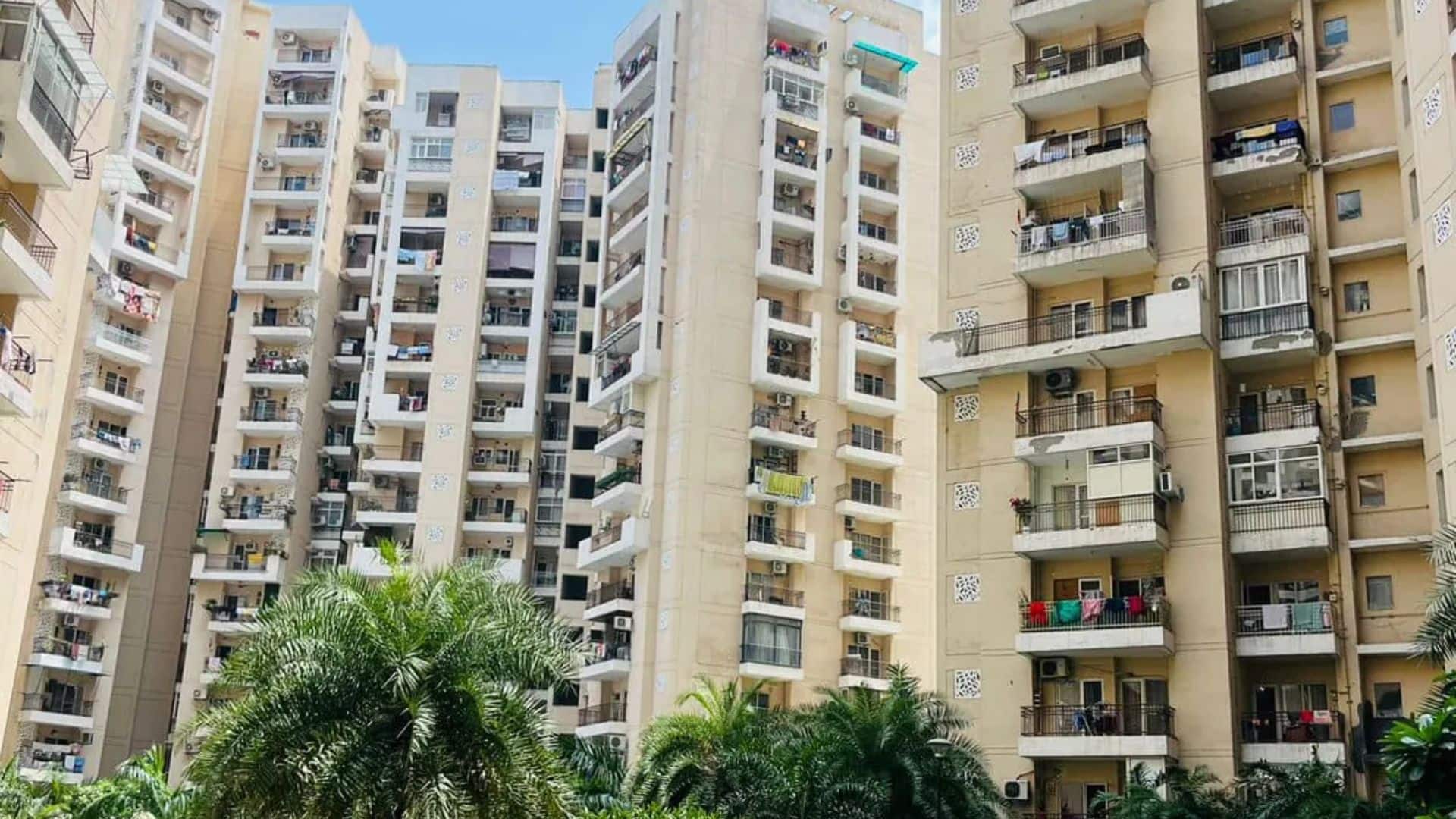 Chawl Life With Premium Maintenance: नोएडा की लग्जरी हाई-राइज इमारतों की कड़वी सच्चाई आई सामने, इंस्टाग्राम पर एक युजर ने वीडियो किया शेयर